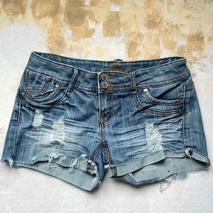 Almost famous Jean shorts Size 5